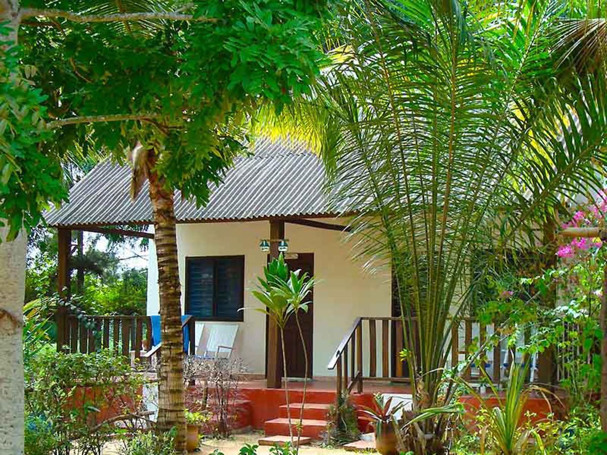 Hotel Village Vacances Awale Plage Grand-Popo Kültér fotó