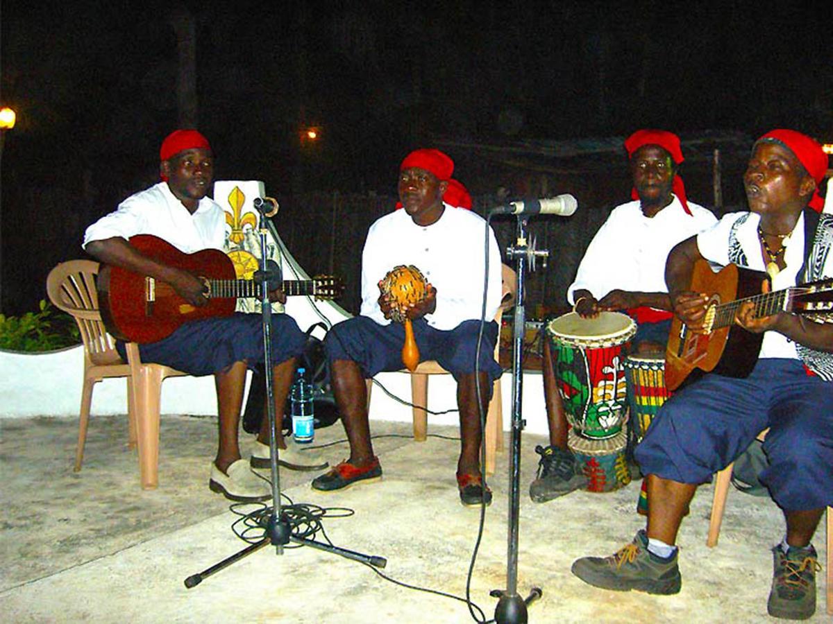 Hotel Village Vacances Awale Plage Grand-Popo Kültér fotó